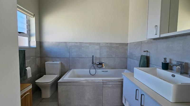 2 Bedroom Property for Sale in Britannia Bay Western Cape